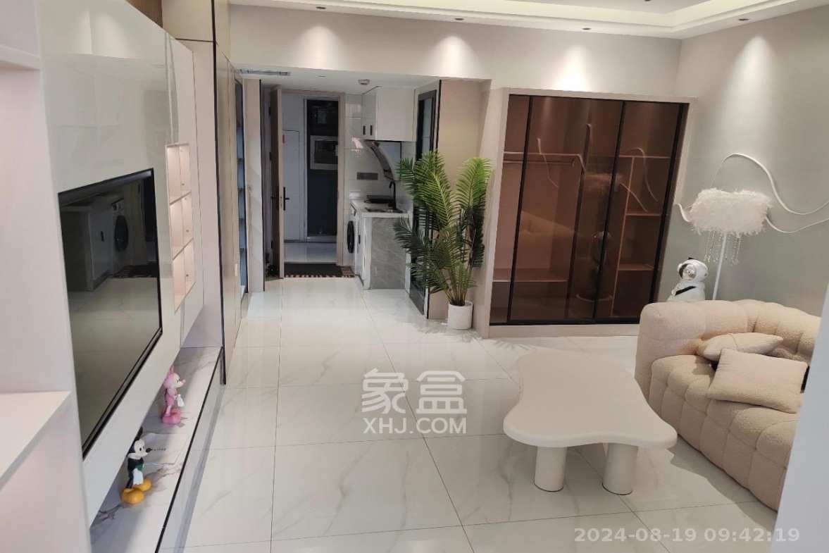 雨花大厦(云海大厦)  1室1厅1卫    3200.0元/月 雨花大厦(云海大厦)  1室1厅1卫    3200.0元/月室内图1