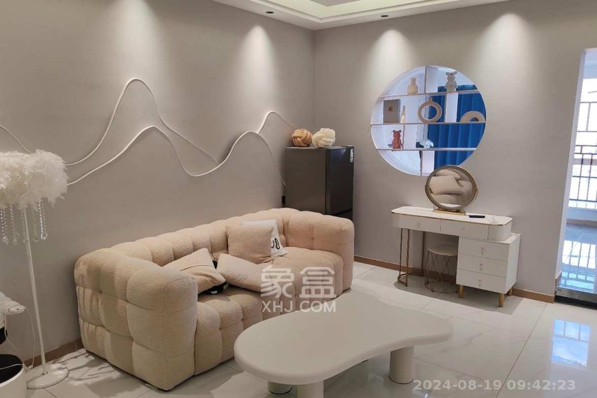 雨花大厦(云海大厦)  1室1厅1卫    3200.0元/月 雨花大厦(云海大厦)  1室1厅1卫    3200.0元/月室内图