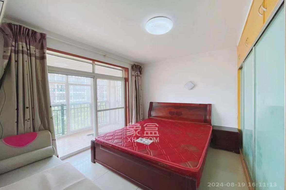东岸锦城(东方人家)  3室2厅1卫   1800.00元/月室内图