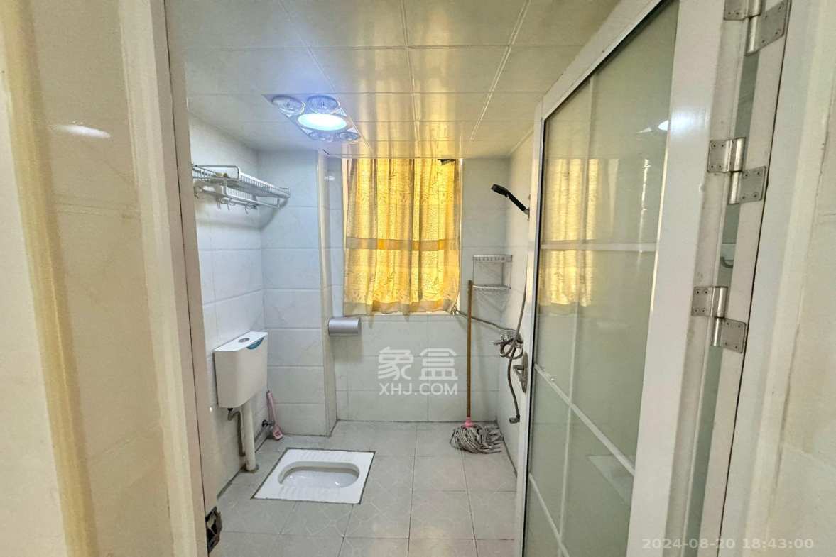 星城新宇莲景苑  1室1厅1卫    2100.0元/月 星城新宇莲景苑  1室1厅1卫    2100.0元/月室内图