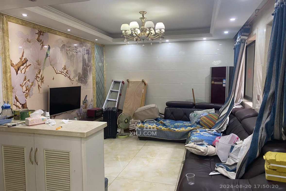 高林仕家  3室2厅1卫   2000.00元/月室内图