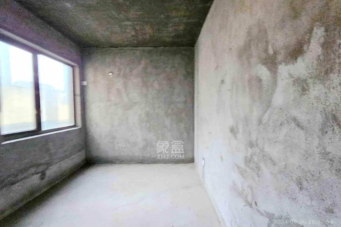 阳光城尚东湾学园区  4室2厅2卫   1200.00元/月室内图