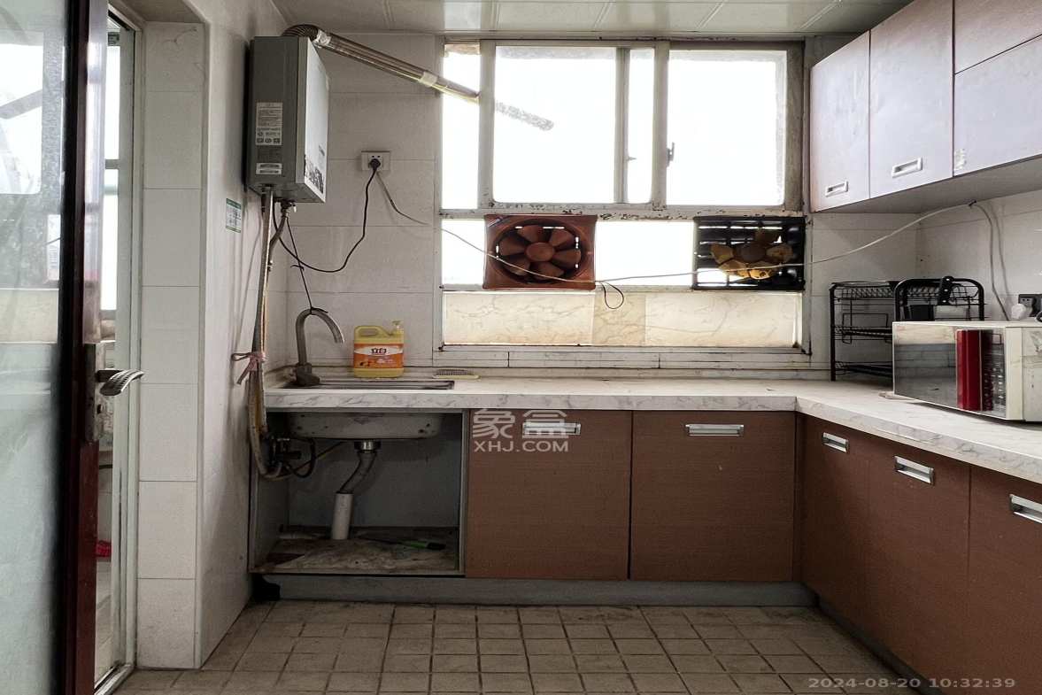 湖南省农业厅  3室1厅1卫    1800.0元/月 湖南省农业厅  3室1厅1卫    1800.0元/月室内图