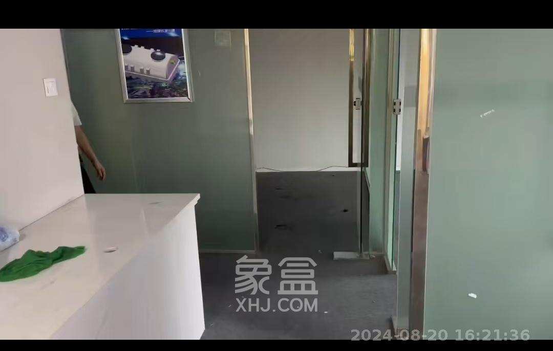 德思勤城市广场（宝格丽公寓）  3室2厅2卫   5500.00元/月室内图