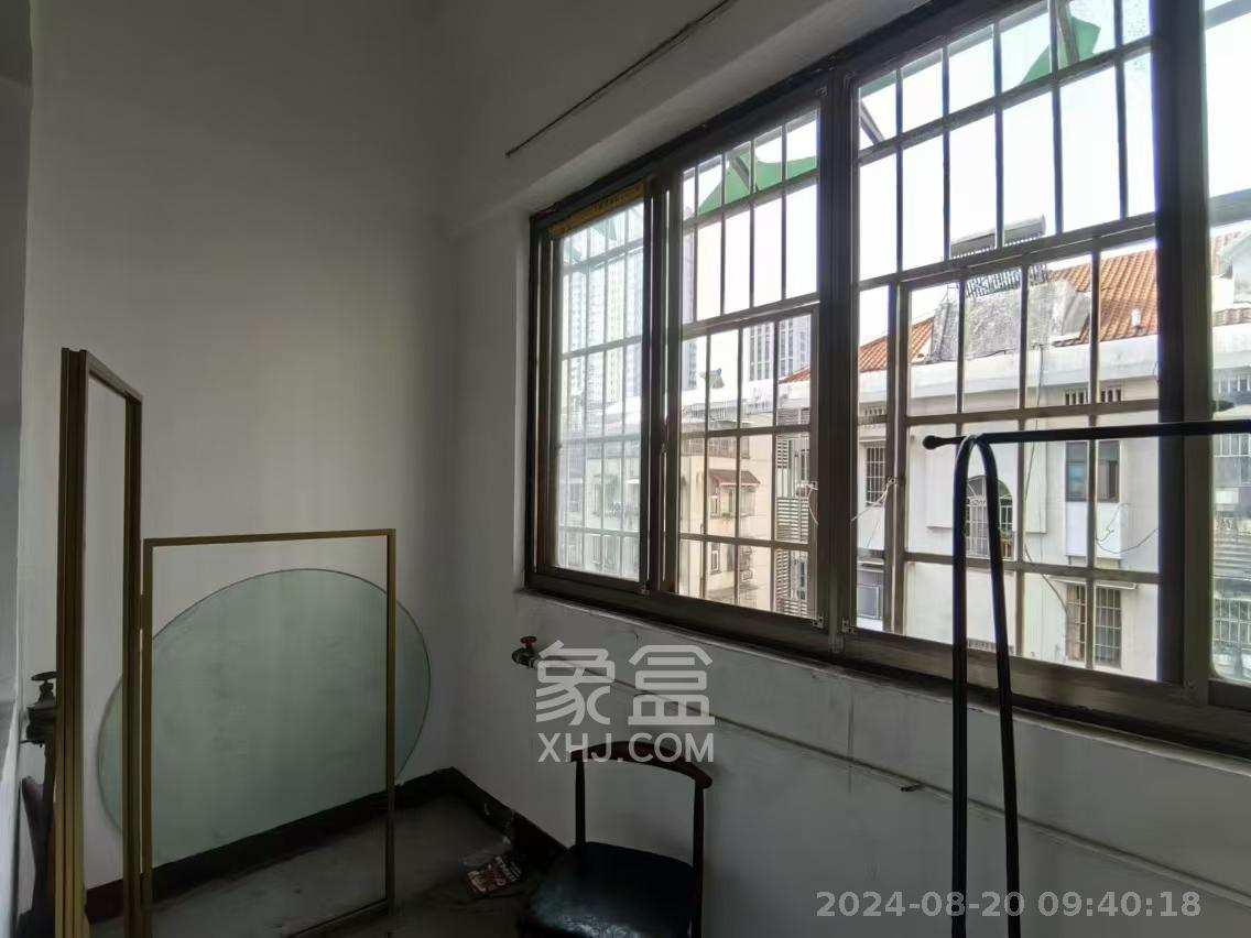 天心丽城  2室2厅1卫   1300.00元/月室内图
