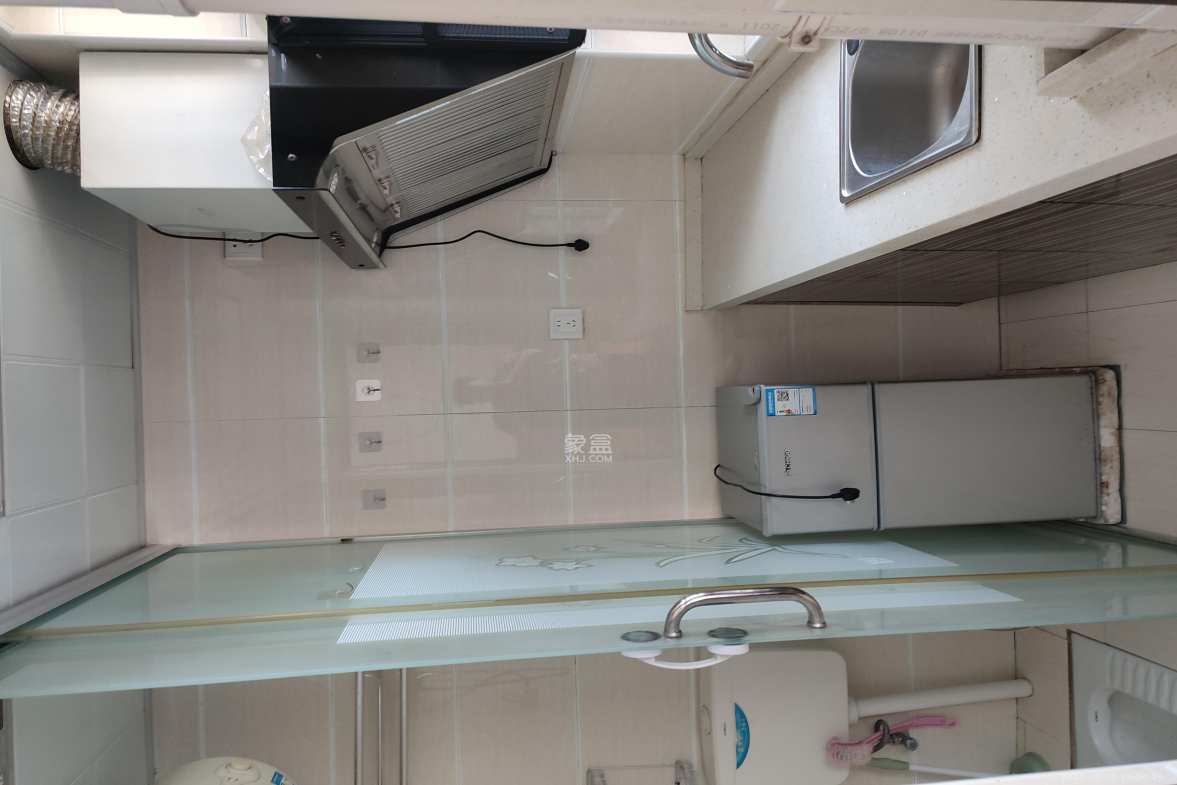 家兴苑  1室1厅1卫   1200.00元/月室内图