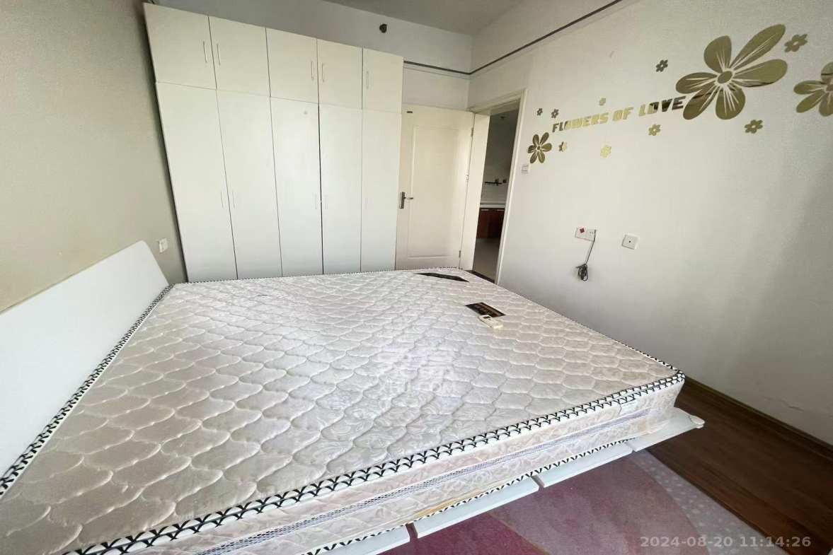 中建木莲工社  1室1厅1卫   1700.00元/月室内图