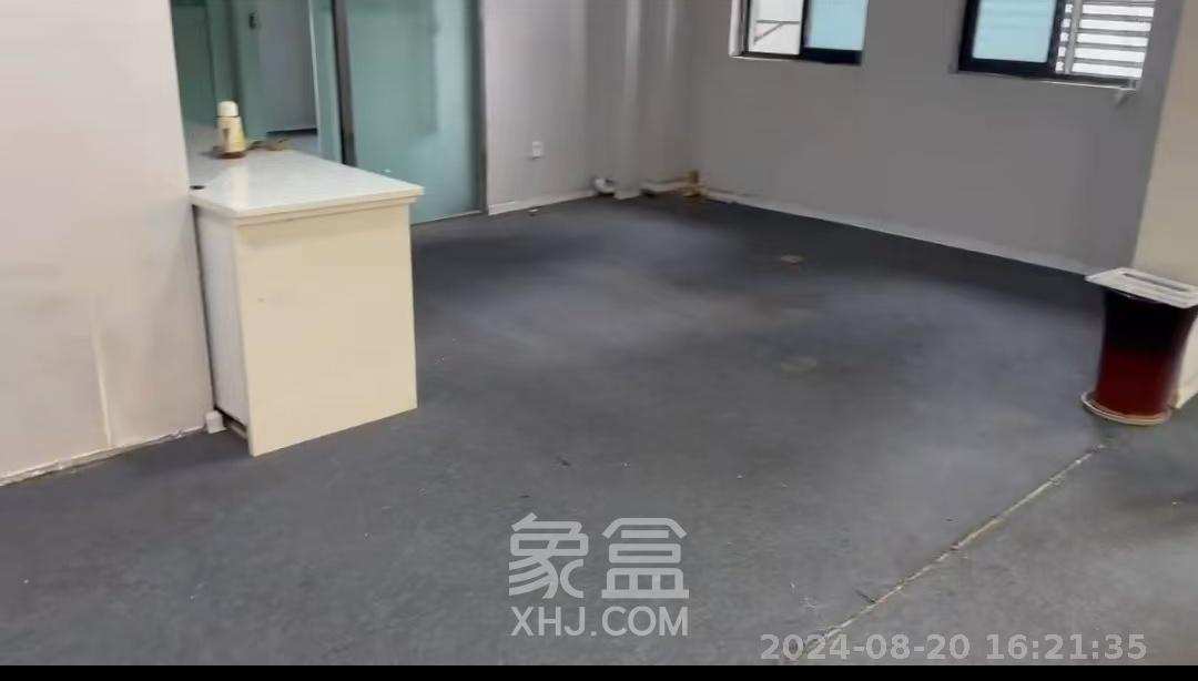 德思勤城市广场（宝格丽公寓）  3室2厅2卫   5500.00元/月室内图