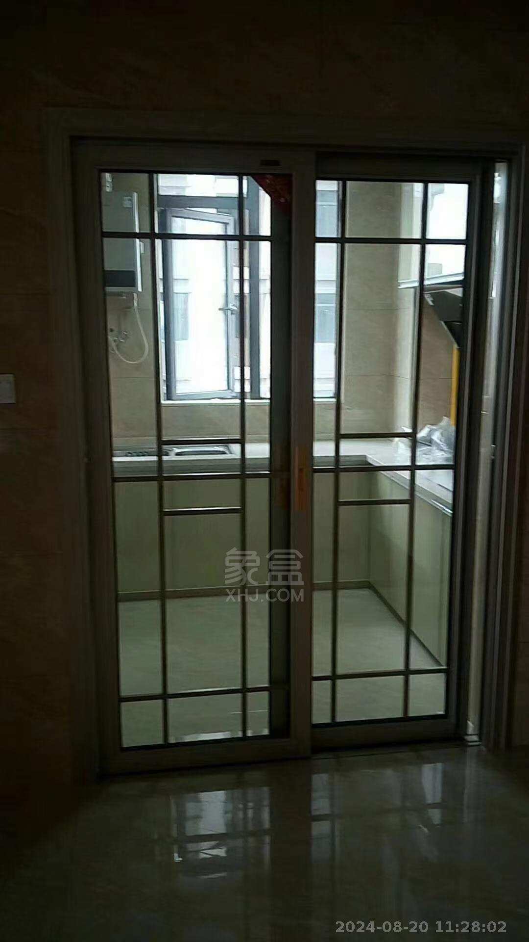 流金岁月-华晨国际  2室1厅1卫   2400.00元/月室内图