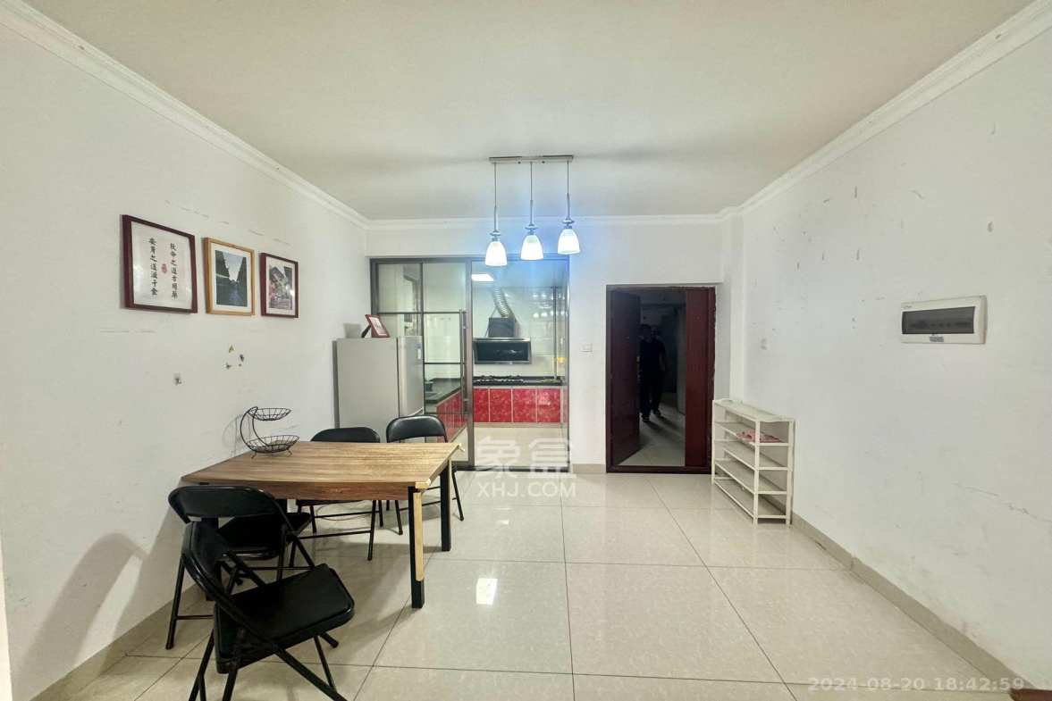 星城新宇莲景苑  1室1厅1卫    2100.0元/月 星城新宇莲景苑  1室1厅1卫    2100.0元/月室内图