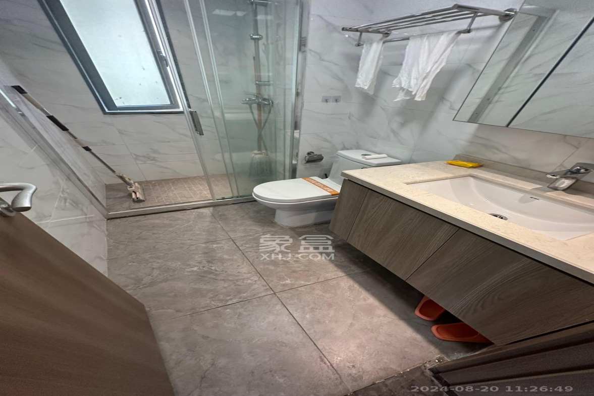 越秀亲爱里  3室2厅2卫    2650.0元/月 越秀亲爱里  3室2厅2卫    2650.0元/月室内图