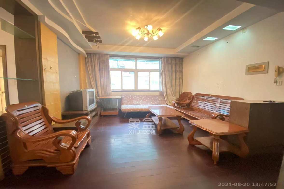 南湖路水工机械厂宿舍  3室2厅1卫   1800.00元/月室内图