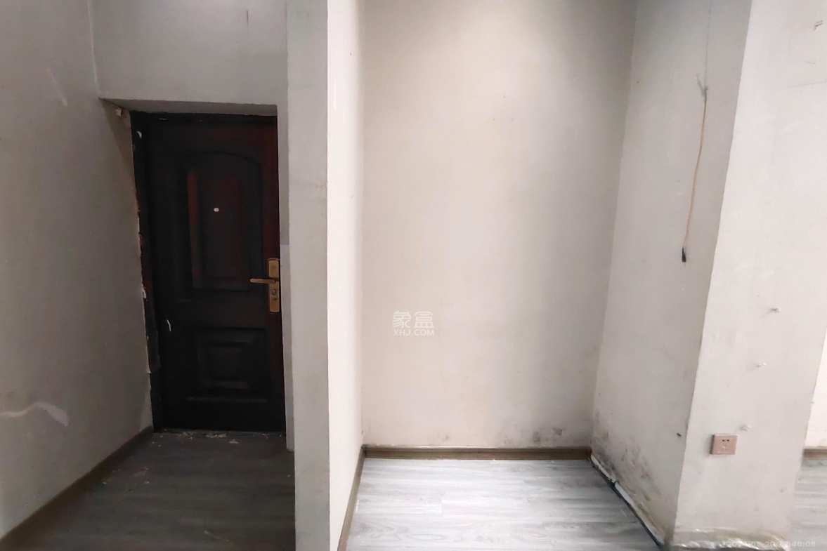 星沙四区  1室1厅0卫   2100.00元/月室内图