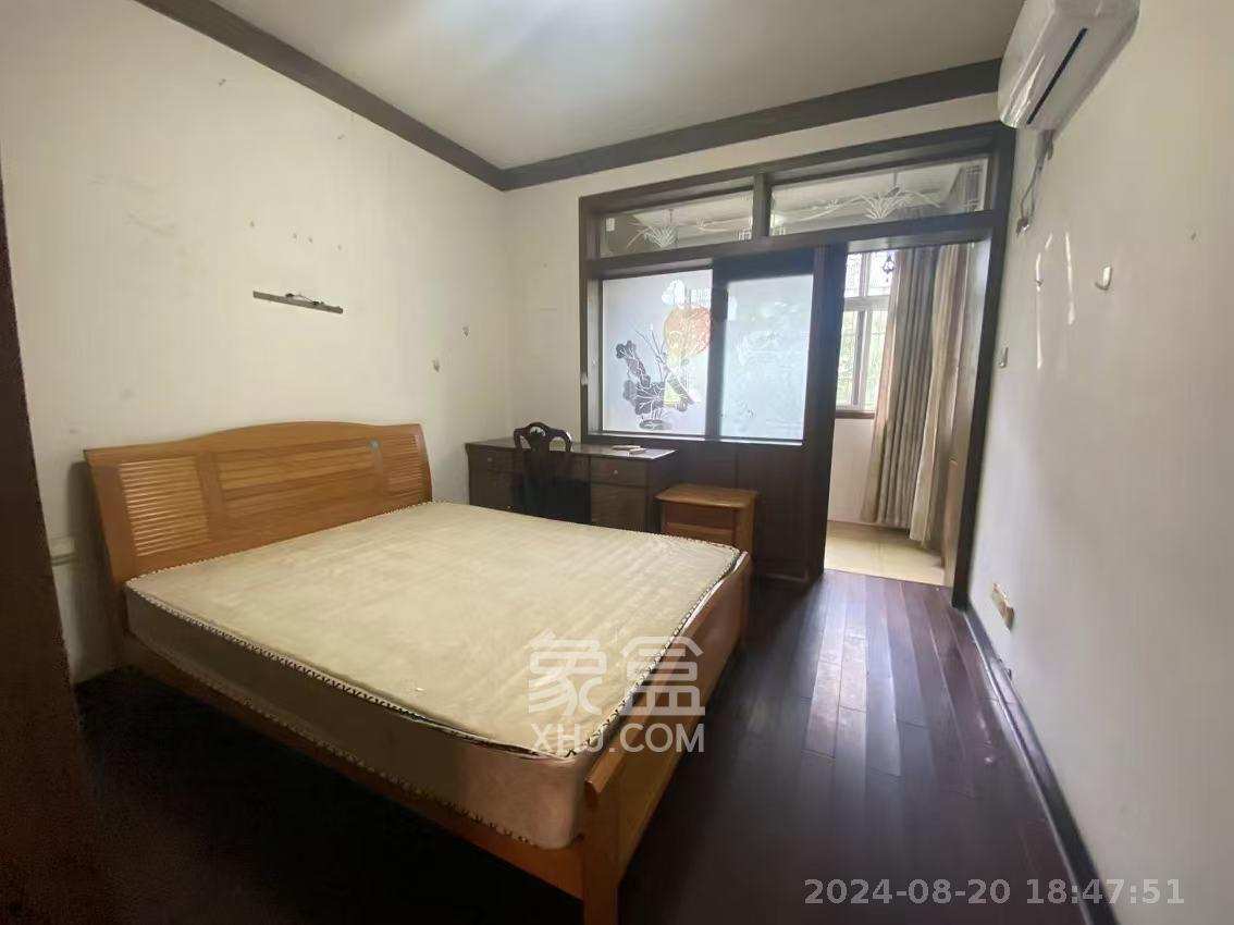 南湖路水工机械厂宿舍  3室2厅1卫   1800.00元/月室内图