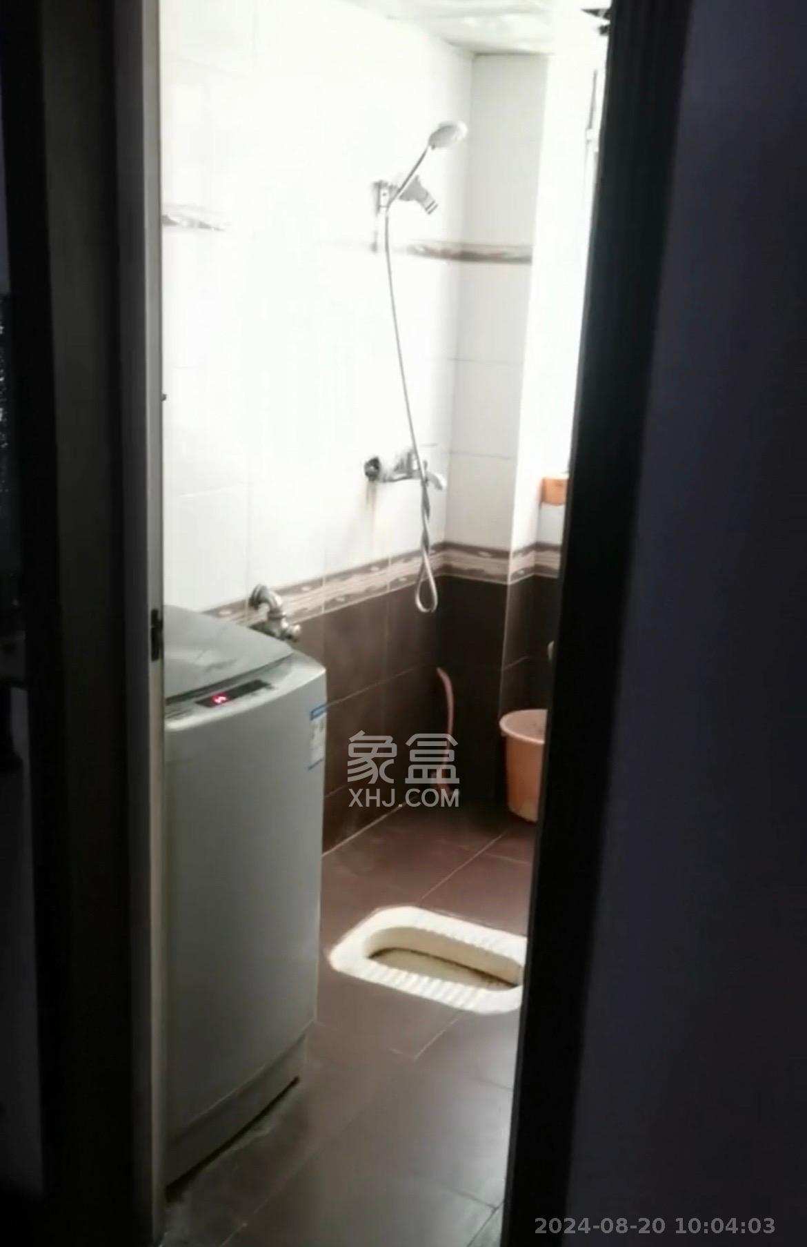 东方之珠  1室0厅0卫    4000.0元/月 东方之珠  1室0厅0卫    4000.0元/月室内图