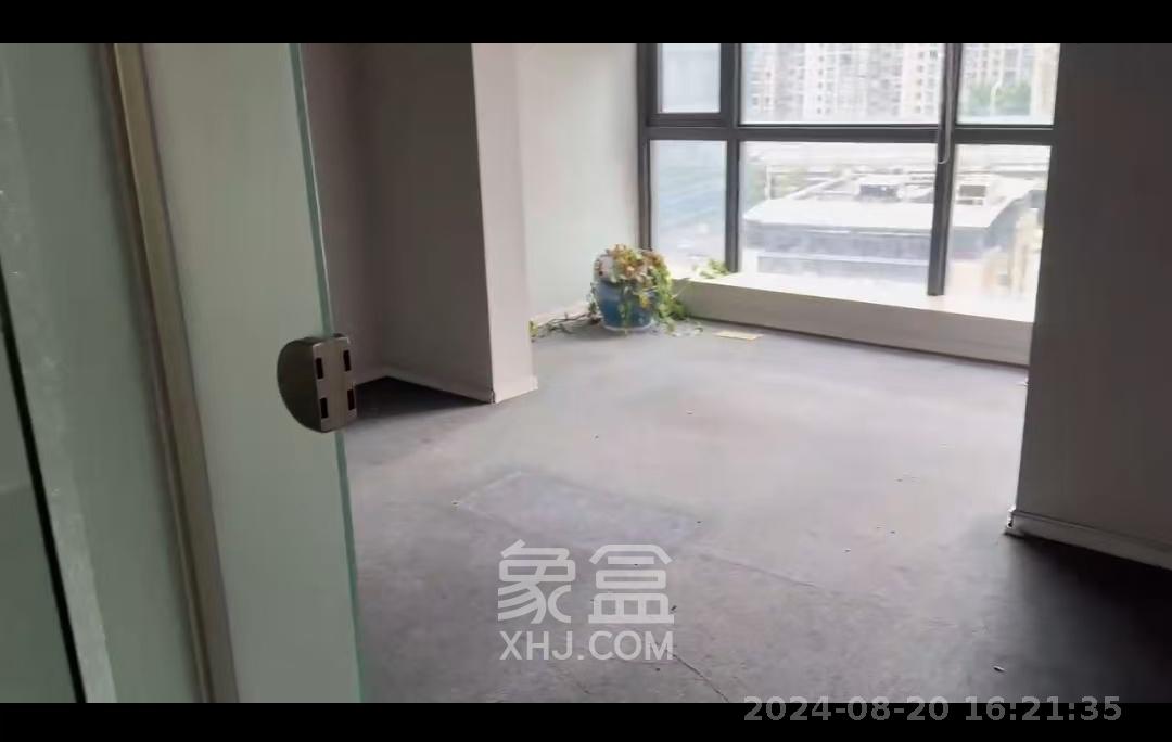 德思勤城市广场（宝格丽公寓）  3室2厅2卫   5500.00元/月
