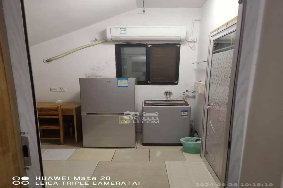 三江花中城 2室2厅1卫 2700.0元/月 三江花中城 2室2厅1卫 2700.0元/月室内图