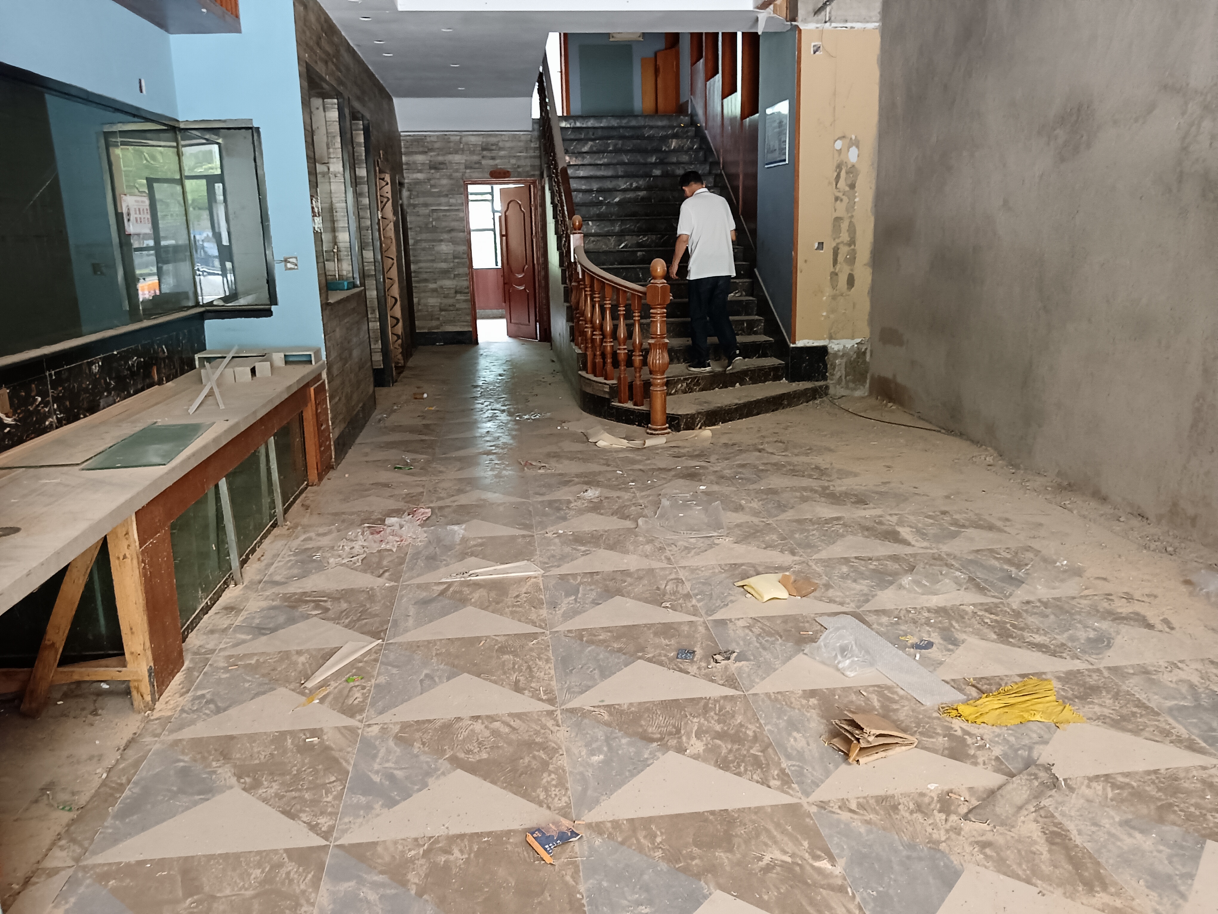 金兰湾商住小区   51.1㎡      5500.0元/月室内图