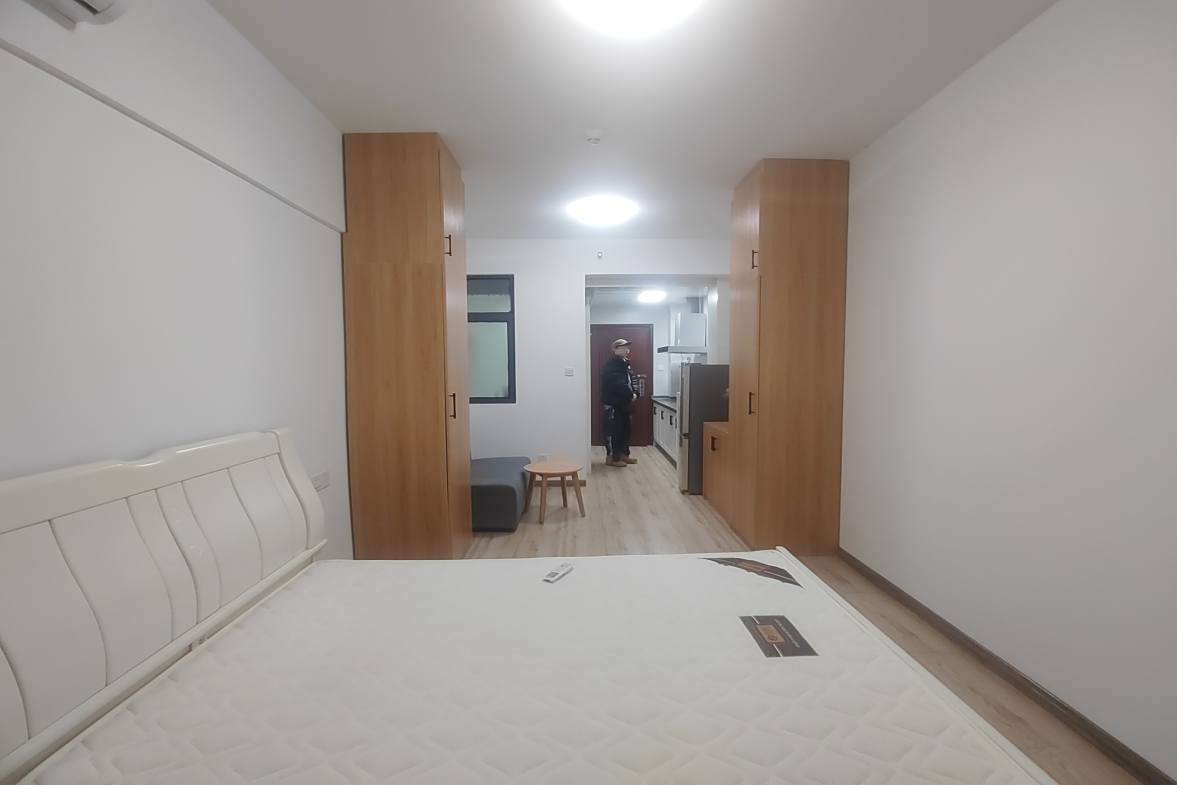 珠江愉景新城  1室1厅1卫   1100.00元/月室内图