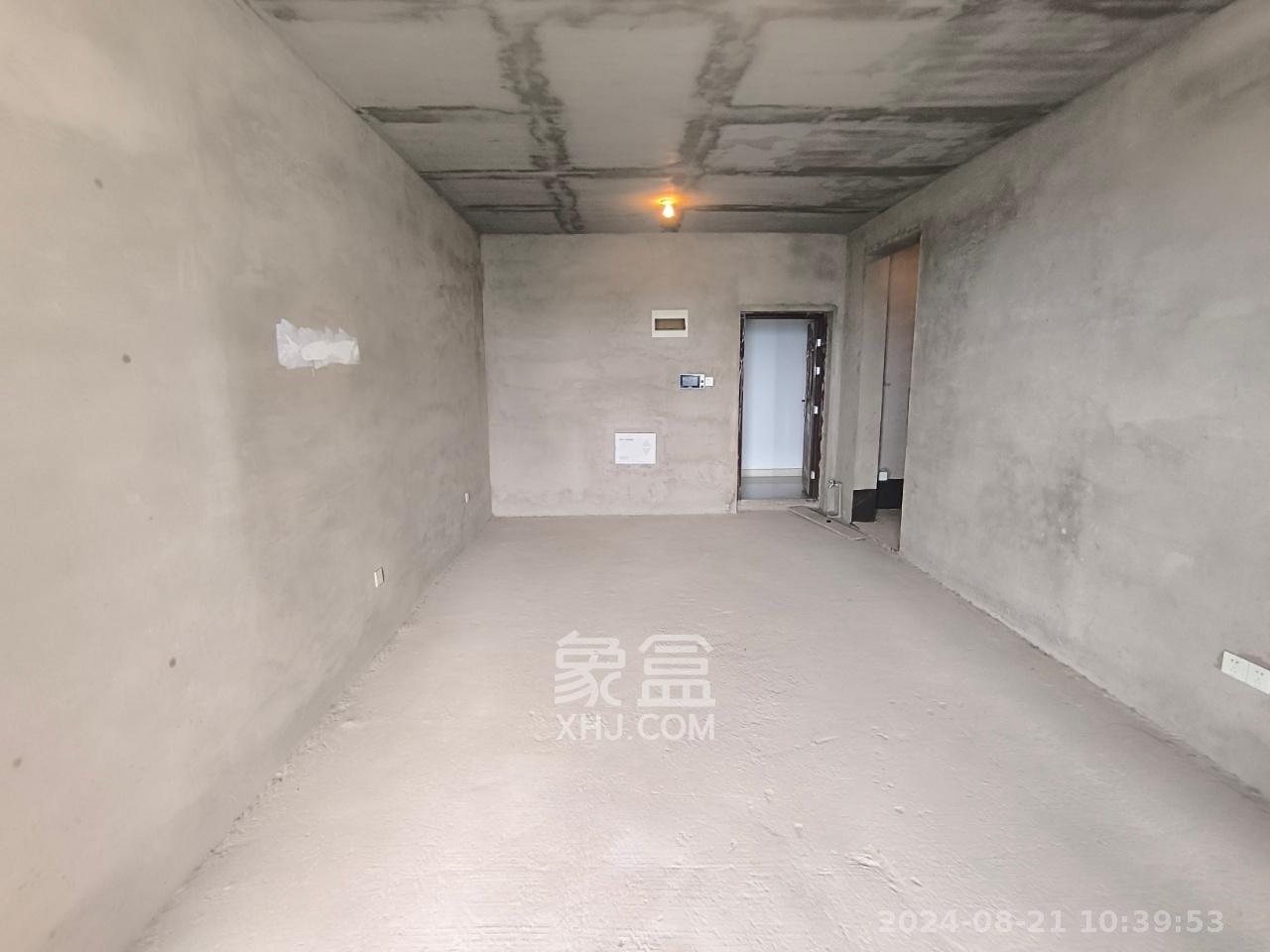 中国铁建洋湖苑  1室0厅0卫   1100.00元/月