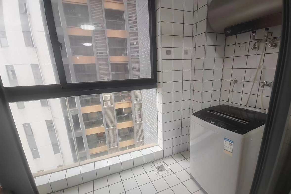珠江愉景新城  1室1厅1卫   1100.00元/月室内图
