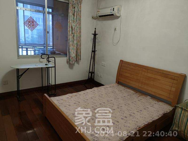 华银园  3室2厅1卫   2600.00元/月室内图