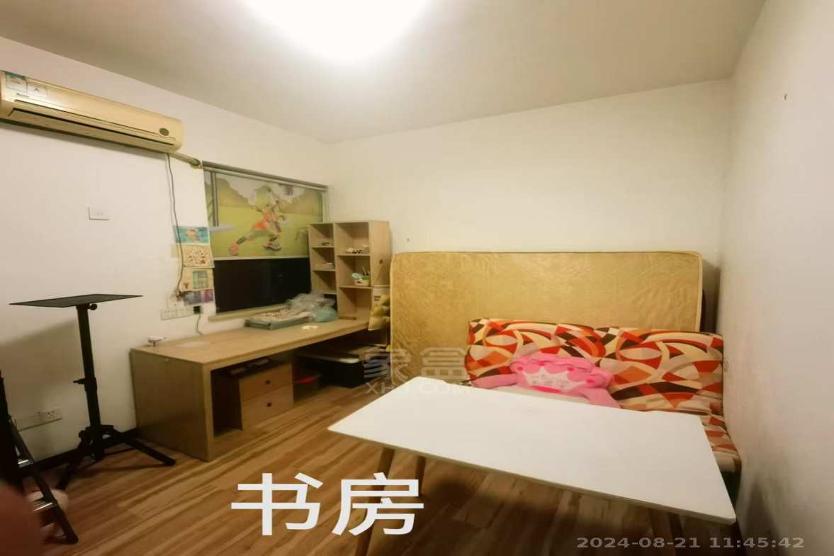 泉塘湾一期  3室2厅2卫   1200.00元/月室内图