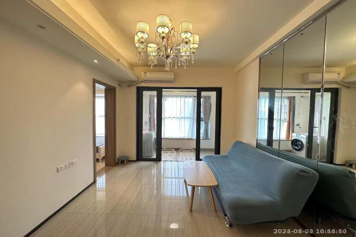 恒大御景湾  2室2厅1卫   1700.00元/月室内图1