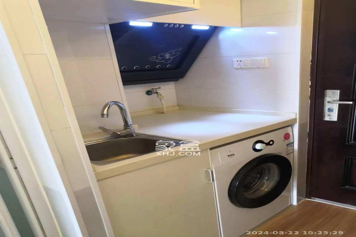 叠彩兰亭  1室1厅1卫   1360.00元/月室内图