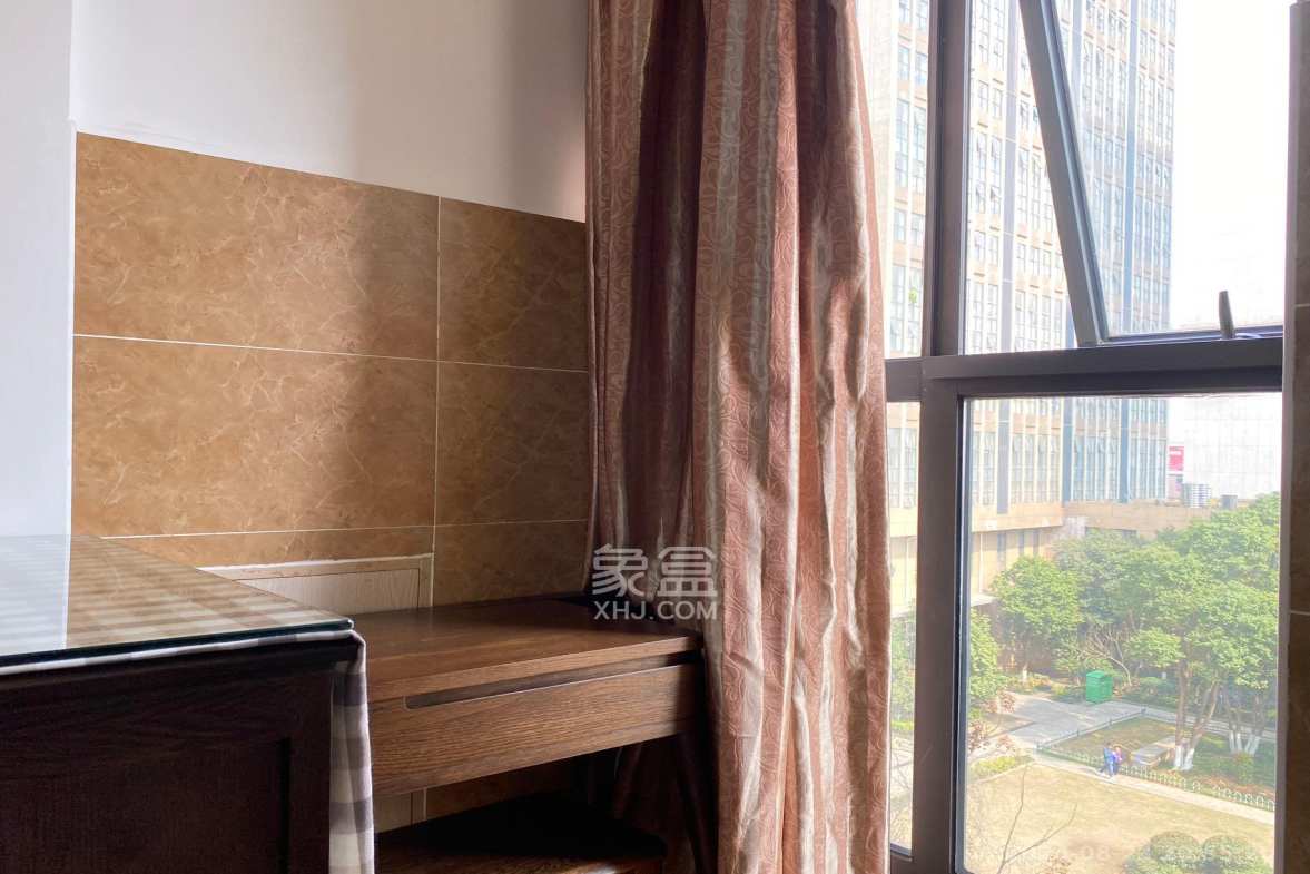万科魅力之城  1室1厅1卫   1600.00元/月室内图