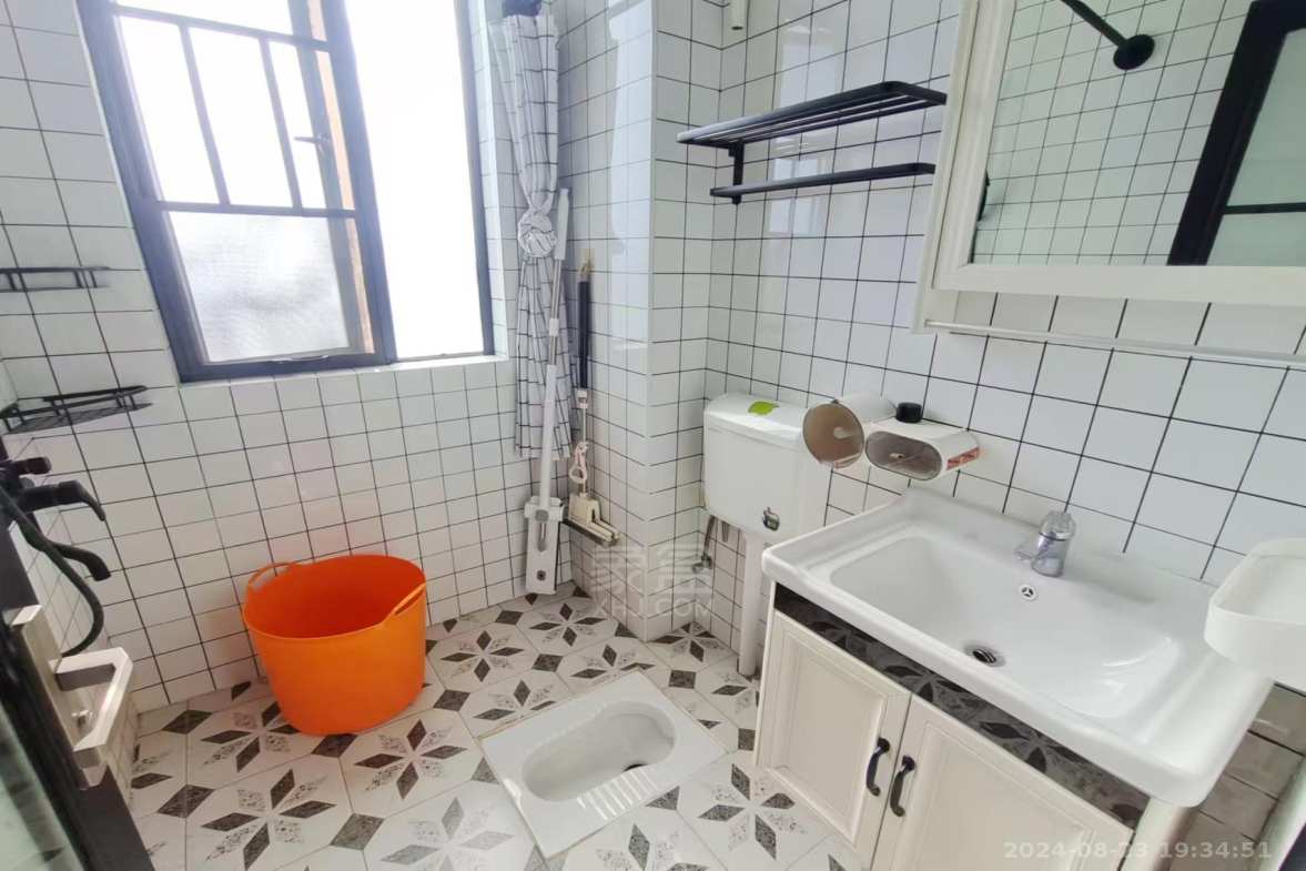 白金汉宫 1室1厅1卫 1800.0元/月 白金汉宫 1室1厅1卫 1800.0元/月户型图