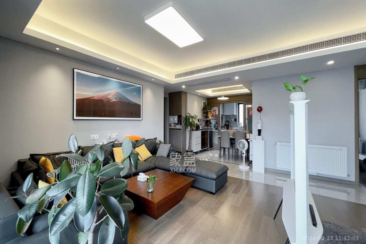 龙湖铂金中心（龙湖春江郦城）  3室2厅2卫    7800.0元/月室内图