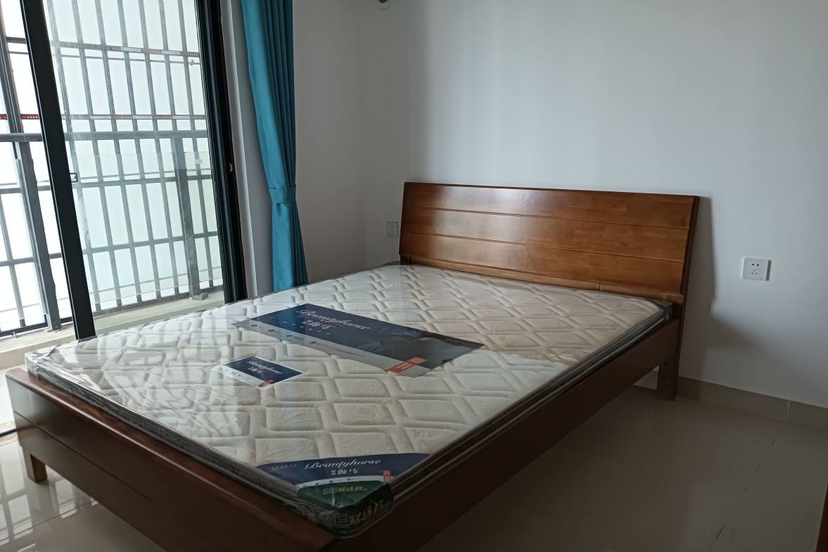 龙城新景  2室2厅1卫    2500.0元/月室内图