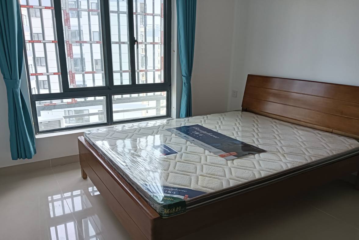 龙城新景  2室2厅1卫    2500.0元/月室内图