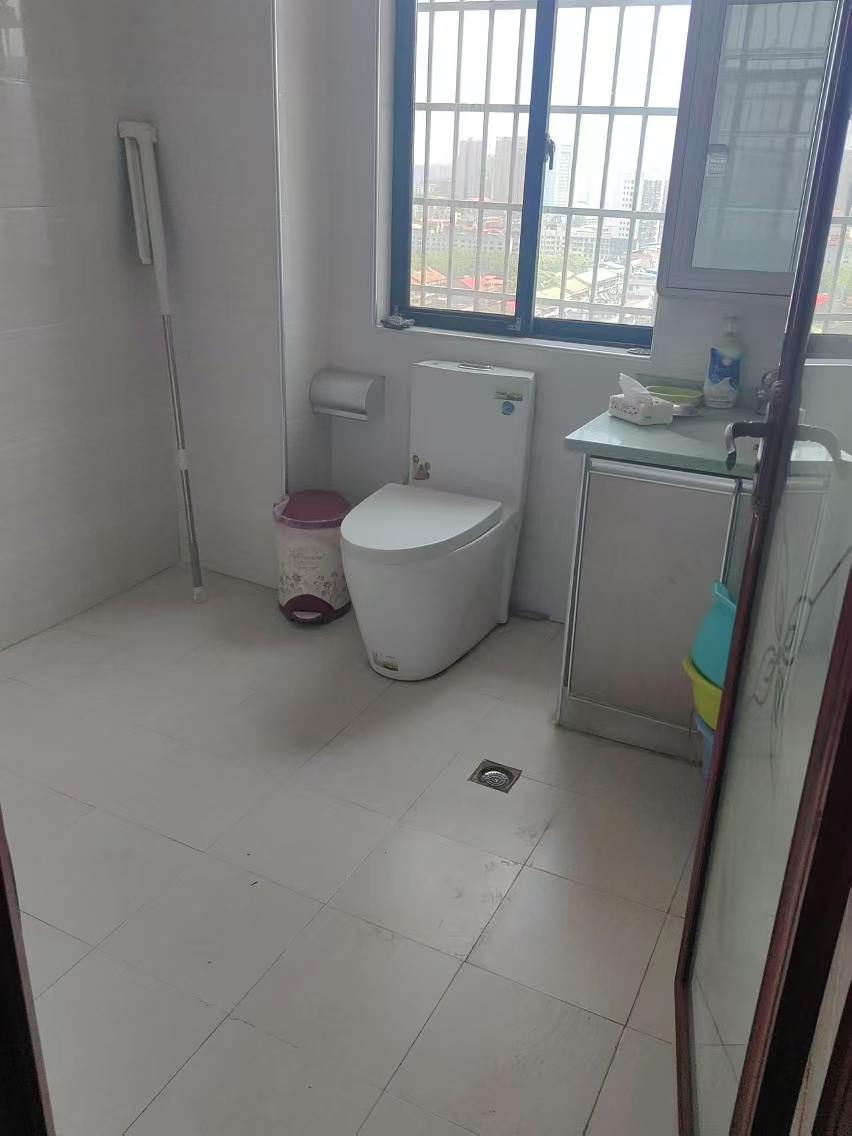 水木华庭 3室2厅2卫 75.8万 水木华庭 3室2厅2卫 75.8万室内图