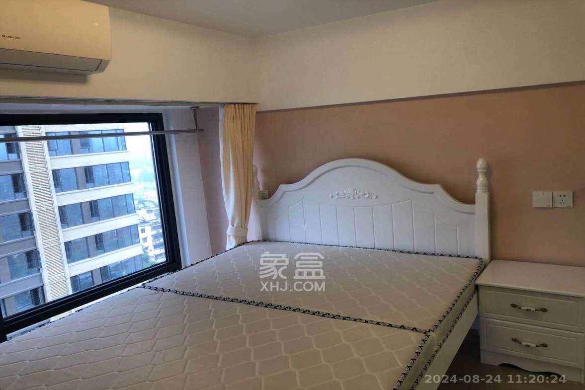 华润翡翠府  2室1厅1卫   2200.00元/月室内图