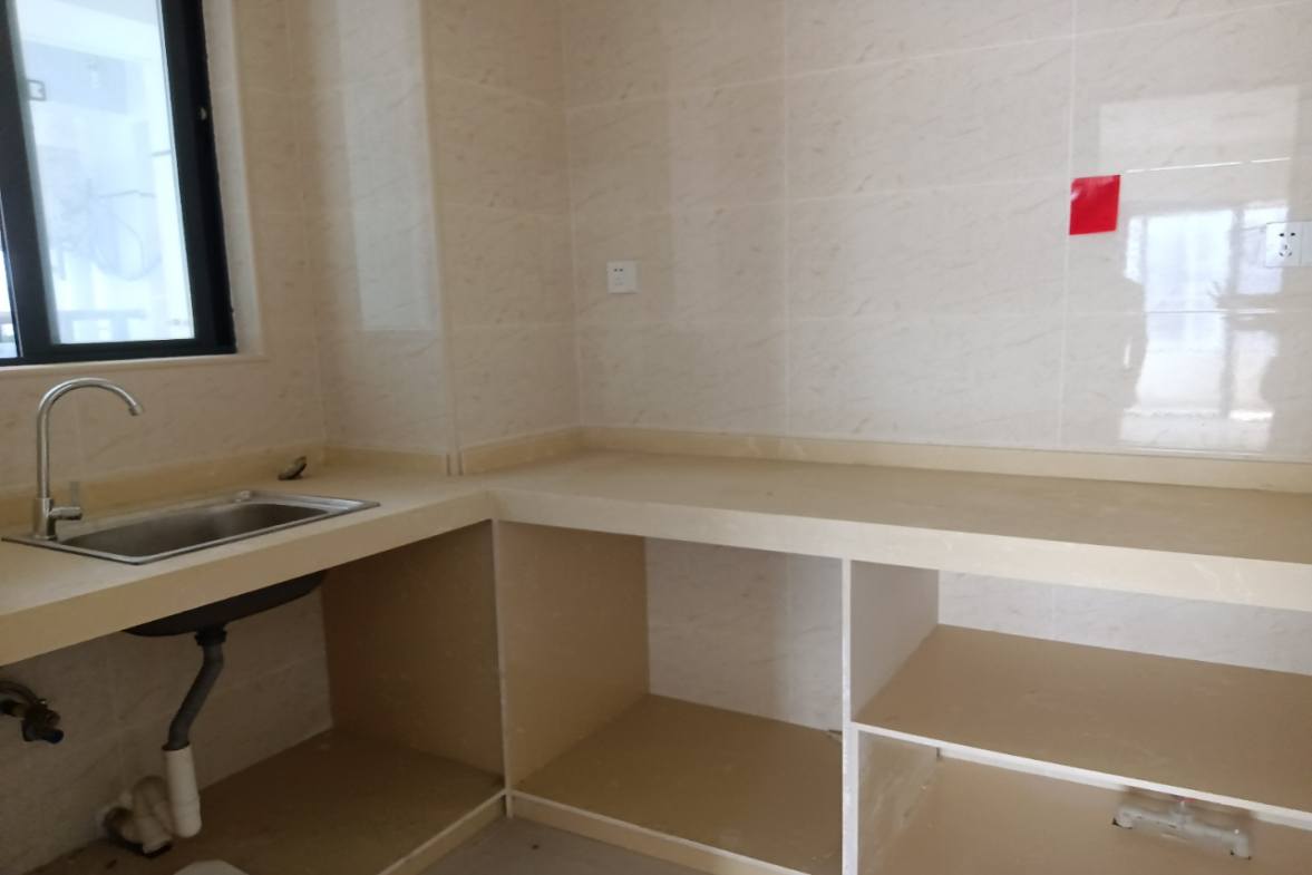 龙城新景  3室1厅2卫    2800.0元/月室内图
