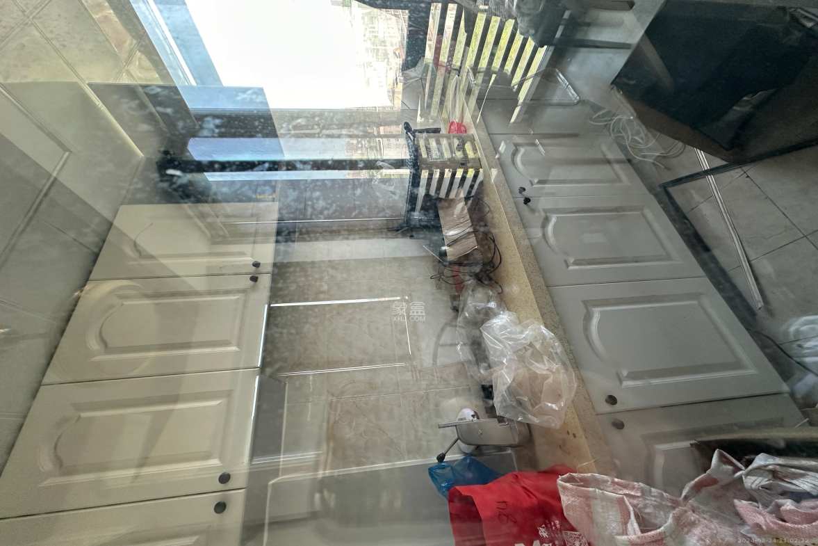 未来漫城  1室1厅1卫    2800.0元/月室内图