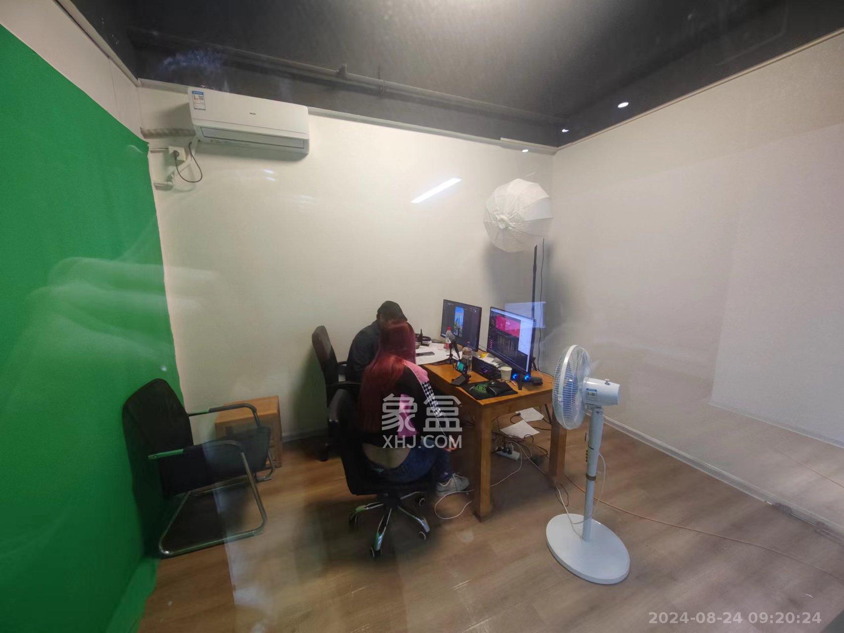 天祥水晶湾   51.87㎡      3400.0元/月室内图