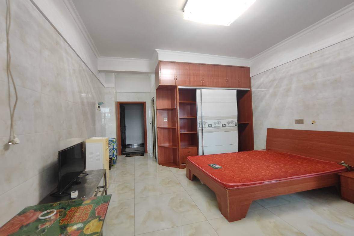 百弘学府城 1室1厅1卫 850.0元/月 百弘学府城 1室1厅1卫 850.0元/月室内图