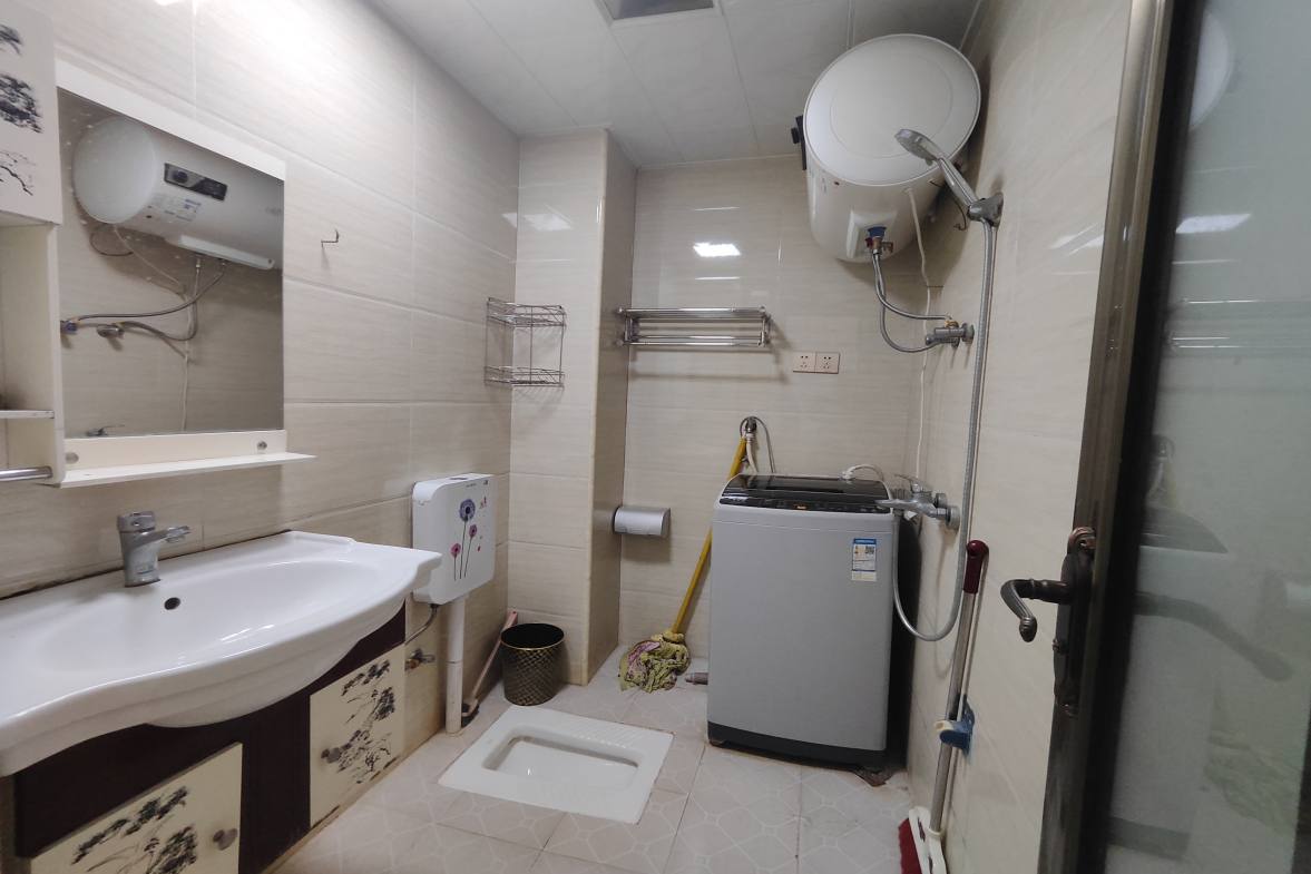 百弘学府城 1室1厅1卫 850.0元/月 百弘学府城 1室1厅1卫 850.0元/月室内图