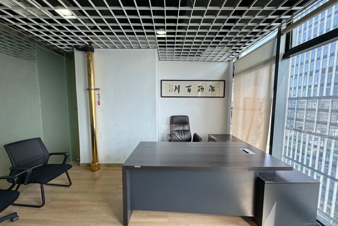 明城国际  1室2厅1卫   8000.00元/月室内图