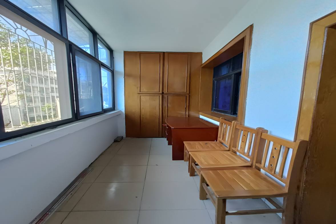 风景园林管理处家属院  3室2厅1卫    1000.0元/月室内图