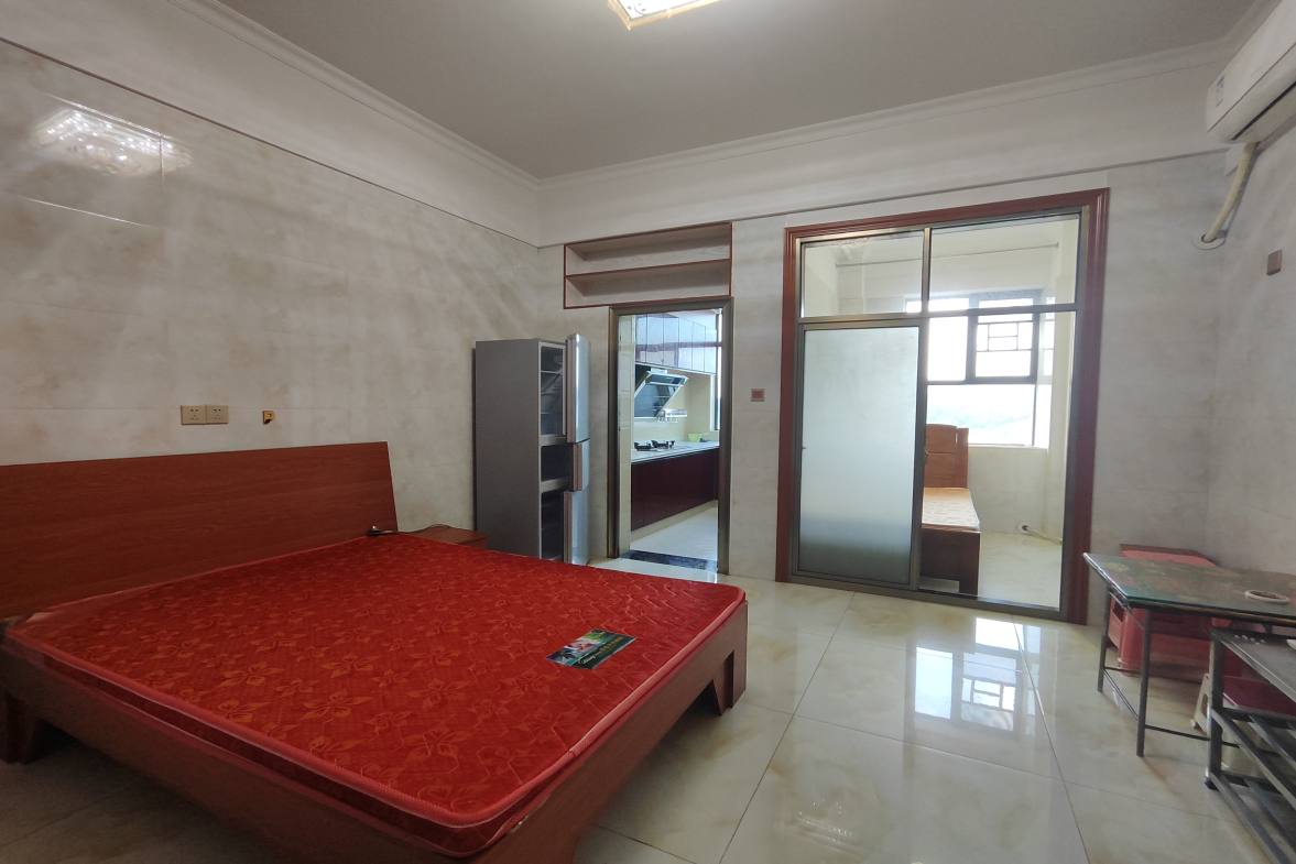 百弘学府城 1室1厅1卫 850.0元/月 百弘学府城 1室1厅1卫 850.0元/月室内图