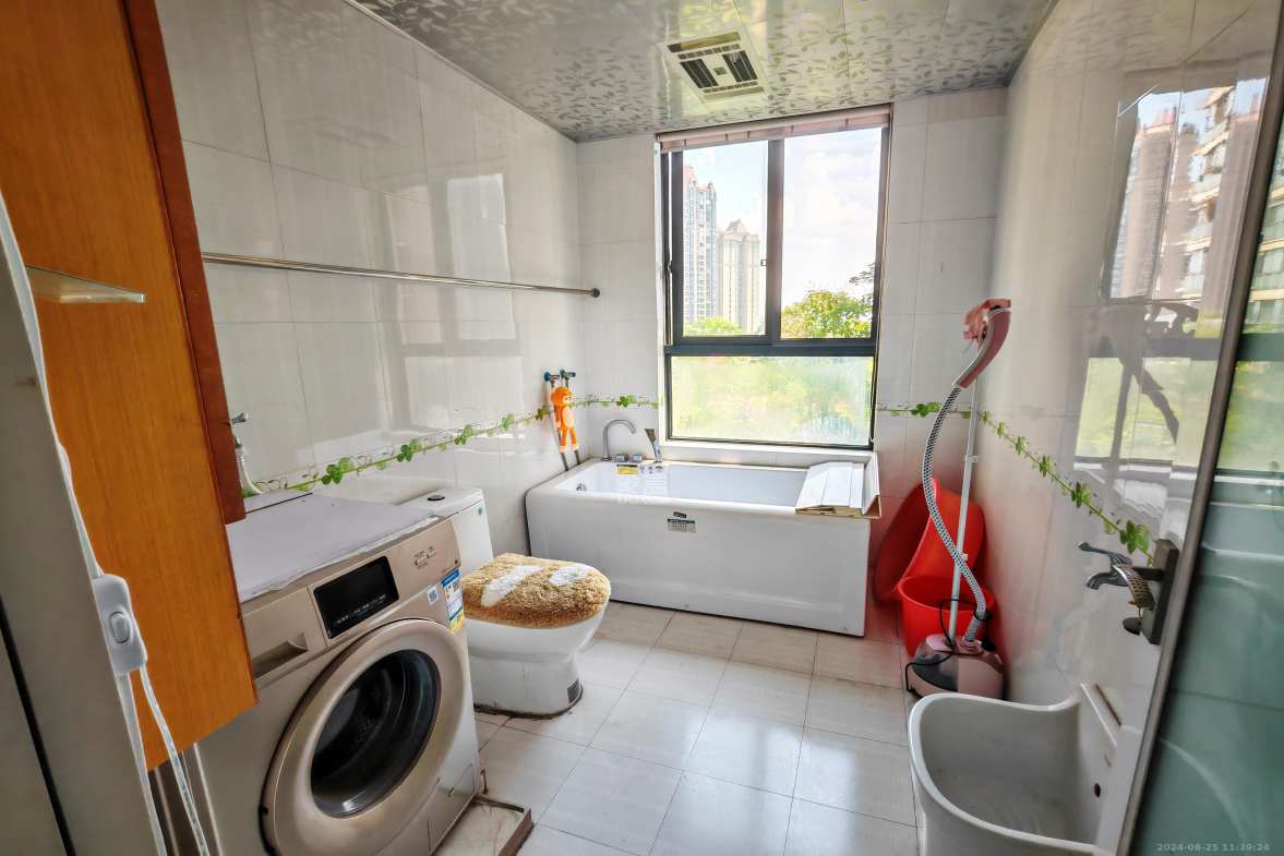 湘江世纪城豪江苑 3室2厅2卫 3000.0元/月 湘江世纪城豪江苑 3室2厅2卫 3000.0元/月室内图