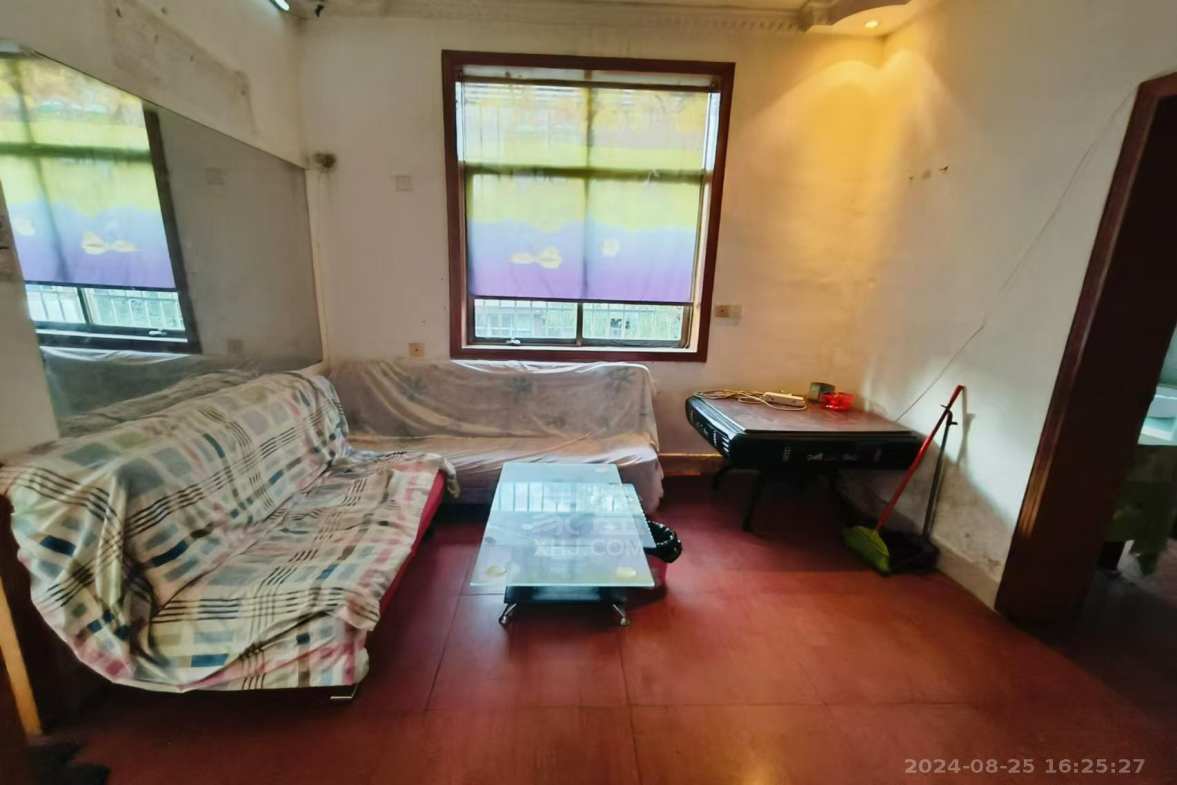 金桂小区曹一二三村  2室1厅1卫   700.00元/月室内图