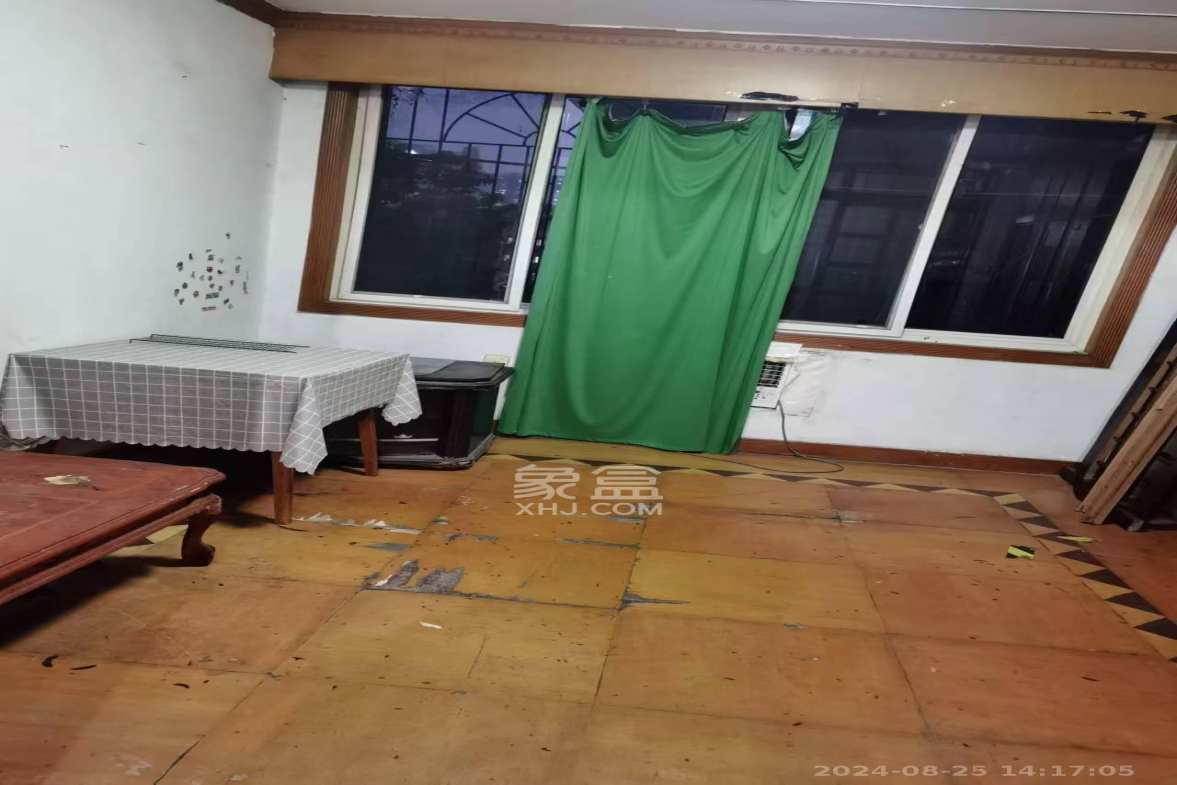 晓园宿舍（晓园路湘运小区）  3室1厅1卫    1600.0元/月室内图1