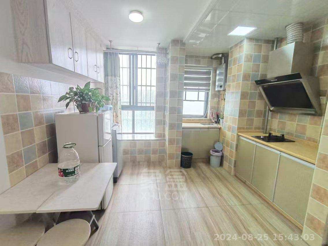 中建御山和苑  1室1厅1卫   1400.00元/月室内图