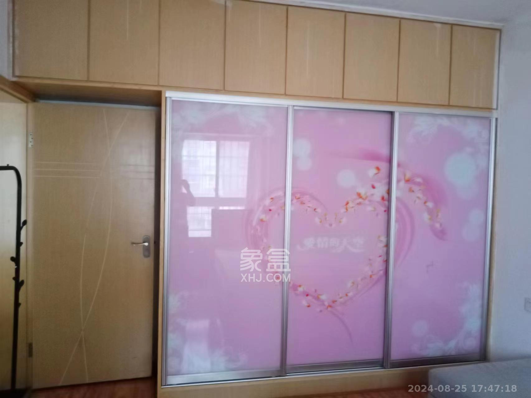 鑫天山城明珠  1室1厅1卫    1100.0元/月