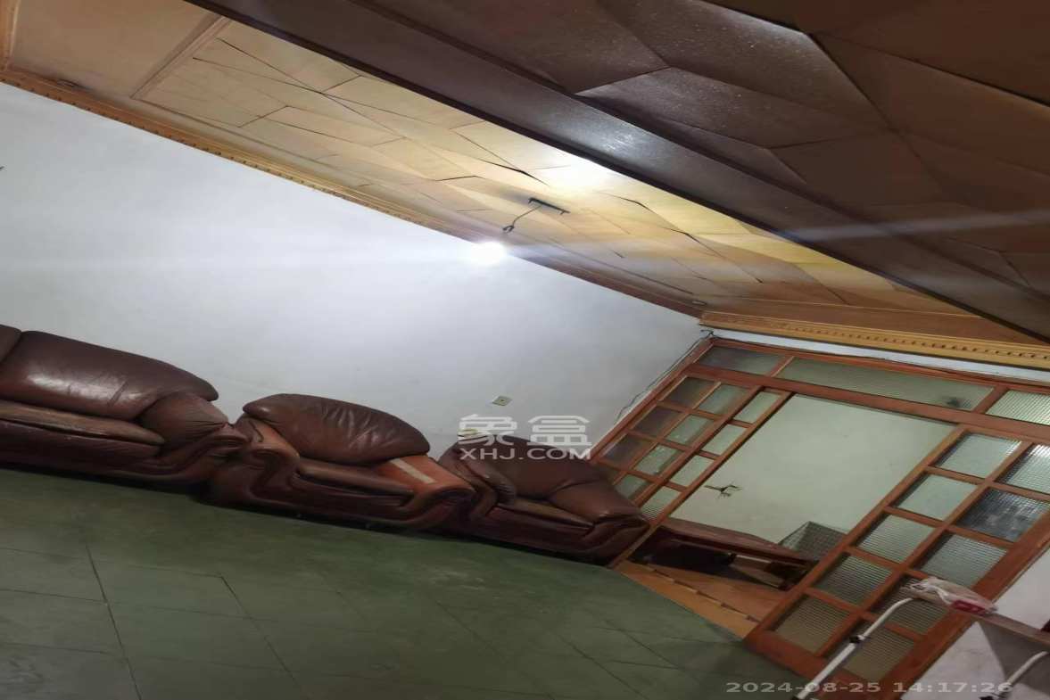 晓园宿舍（晓园路湘运小区）  3室1厅1卫    1600.0元/月室内图